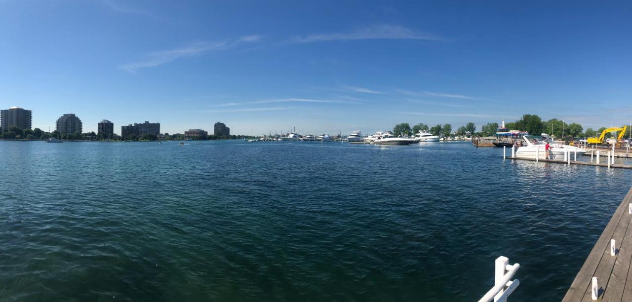 Days Inn By Wyndham Sarnia Harbourfront Luaran gambar
