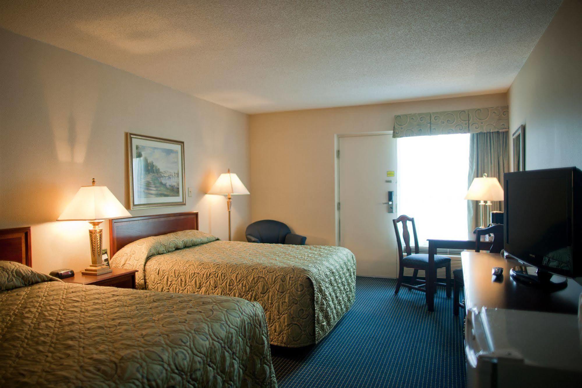 Days Inn By Wyndham Sarnia Harbourfront Luaran gambar